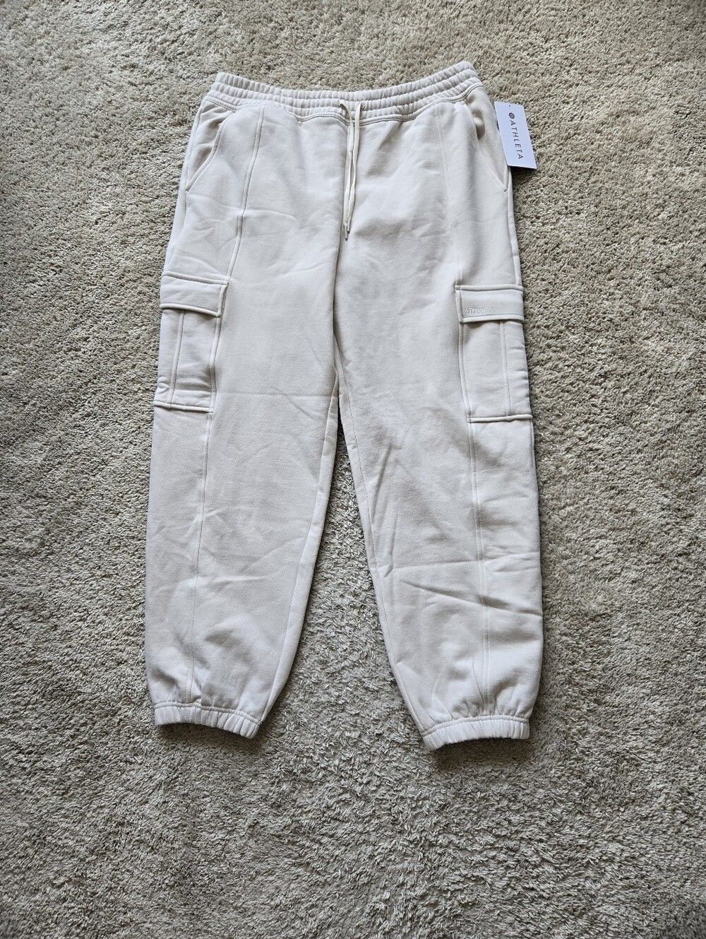 Athleta Forever Fleece Cargo Joggers Womens L Cream